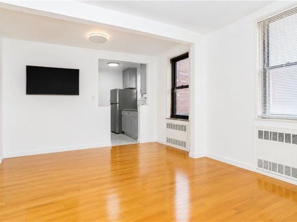 1213 Ave Z A24, Brooklyn NY 11235