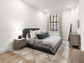 100 Barclay Street 17J, New York NY 10007