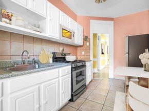 157 West 105th Street 3ER, New York NY 10025