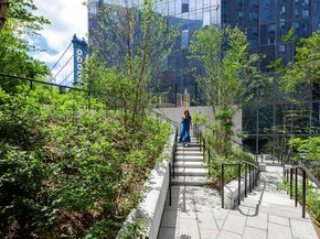 252 South Street 51D, New York NY 10002