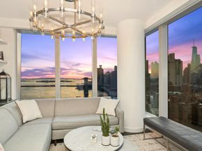 250 South Street 27M, New York NY 10002