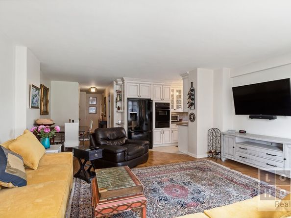 577 Grand Street F504, New York NY 10002