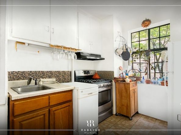 116 Pinehurst Avenue CAPT21, New York NY 10033