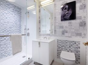 212 Fifth Avenue 17A, New York NY 10010