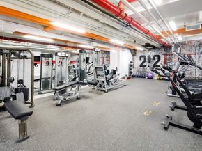 212 Fifth Avenue 17A, New York NY 10010