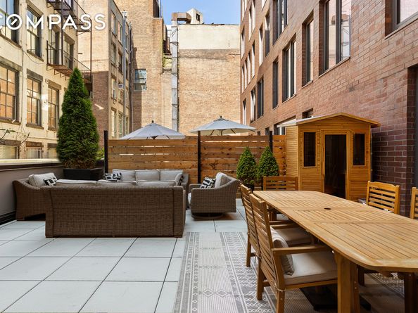 210 Lafayette Street 2D, New York NY 10012