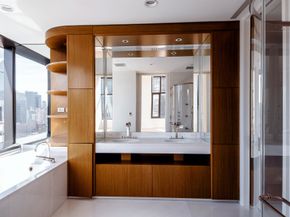 50 United Nations Plaza 34A, New York NY 10017