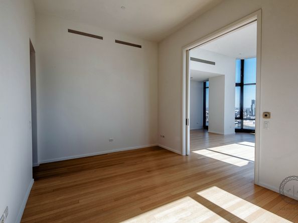 50 United Nations Plaza 34A, New York NY 10017