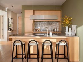 30 Front Street 18D, Brooklyn NY 11201