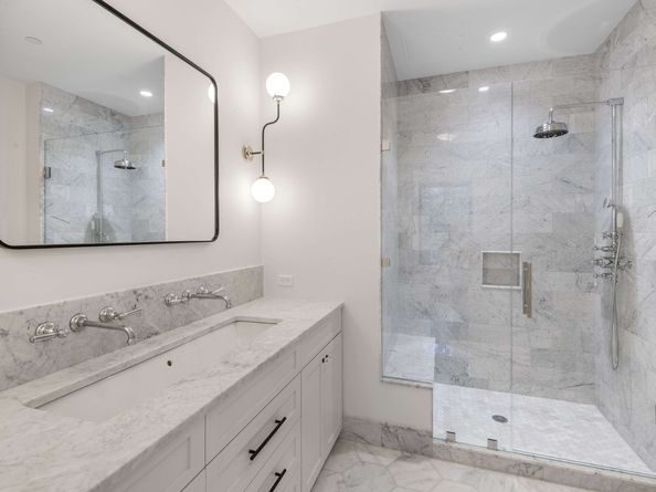 16 2nd Place Residence 3, Brooklyn NY 11231