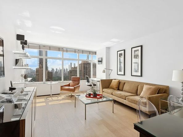 160 West 66th Street 37E, New York NY 10023