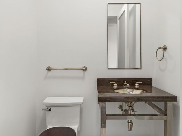 141 5th Avenue 10B, New York NY 10010