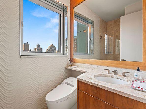 301 West 57th Street 39E, New York NY 10019