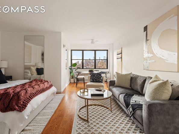 31 Jane Street 11E, New York NY 10014