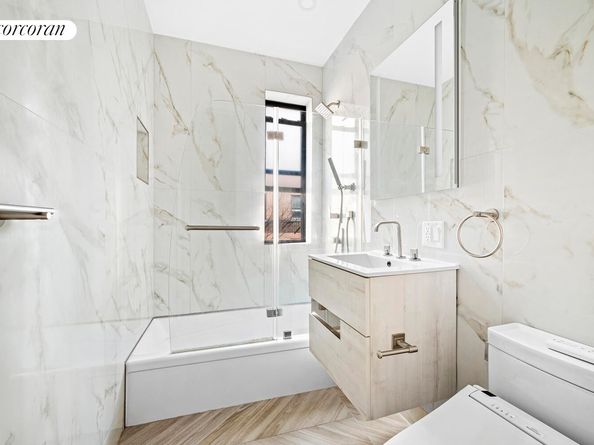 325 East 80th Street 4H, New York NY 10075