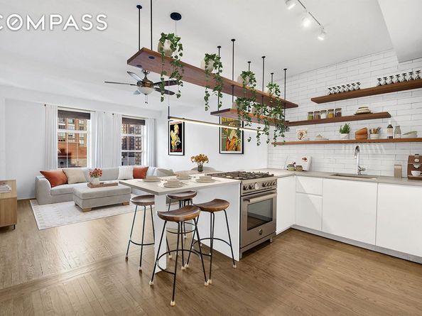 410 West 24th Street 9K, New York NY 10011