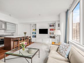 8 Union Square S 2B, New York NY 10003