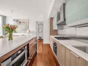 8 Union Square S 2B, New York NY 10003