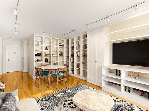 280 Rector Place 9C, New York NY 10280