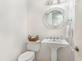 21 South End Avenue 207, New York NY 10280