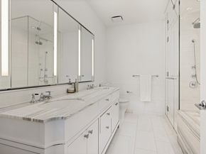 30 Park Place 42C, New York NY 10007