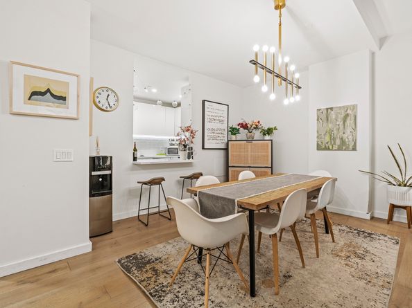 4 West 21st Street 3AD, New York NY 10010