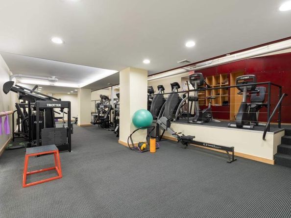 1105 Park Avenue 6D, New York NY 10128