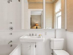 1105 Park Avenue 6D, New York NY 10128