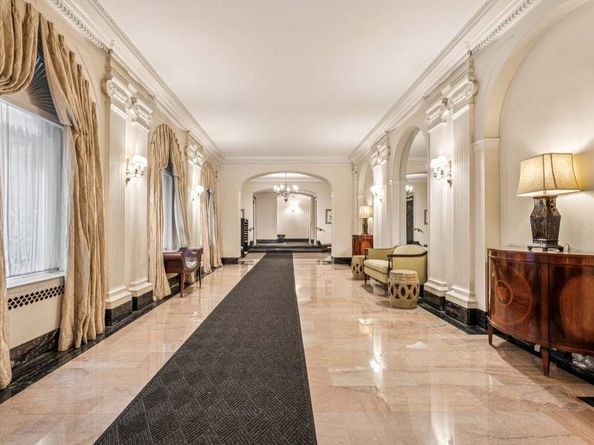 1105 Park Avenue 6D, New York NY 10128