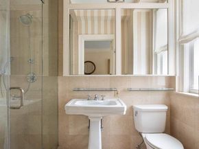 1105 Park Avenue 6D, New York NY 10128