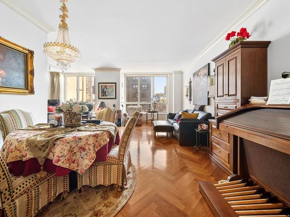 351 East 51st Street 10A, New York NY 10022