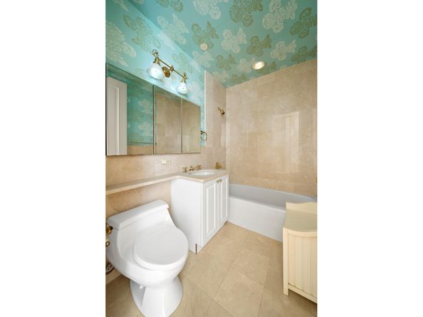 351 East 51st Street 10A, New York NY 10022