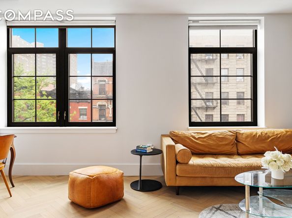 100 Ave A 4B, New York NY 10009