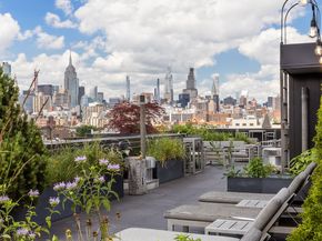 100 Ave A 4B, New York NY 10009