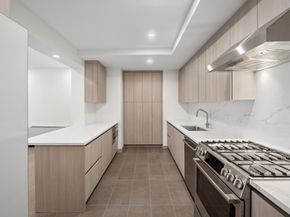 525 East 80th Street 4B, New York NY 10075