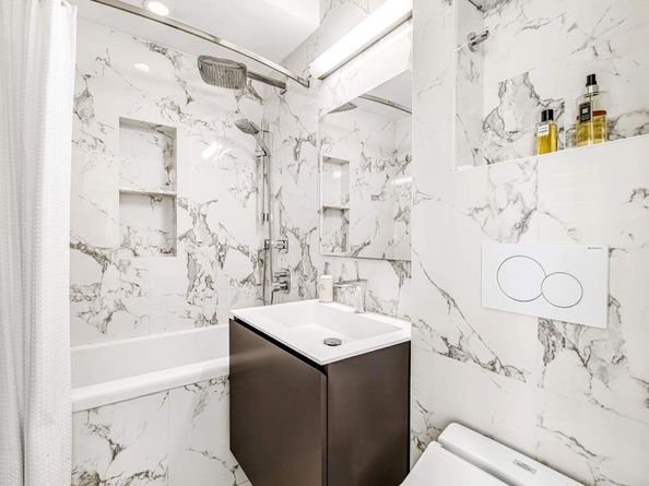 310 East 46th Street PHT, New York NY 10017