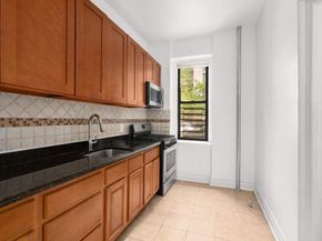 55 Parade Place A10, Brooklyn NY 11226