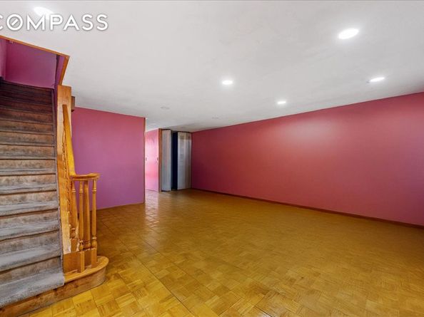 675 Saratoga Avenue, Brooklyn NY 11212