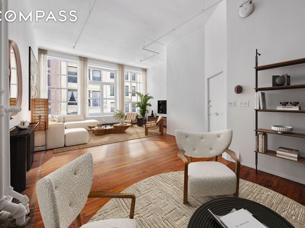 16 East 17th Street 3, New York NY 10003