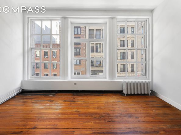 16 East 17th Street 3, New York NY 10003