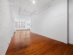 16 East 17th Street 3, New York NY 10003