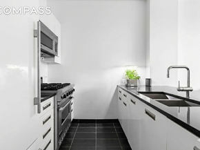 46-30 Center Boulevard 406, Queens NY 11109