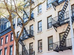 250 West 22nd Street 1B, New York NY 10011