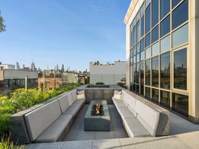 1 Ave B PH1, New York NY 10009