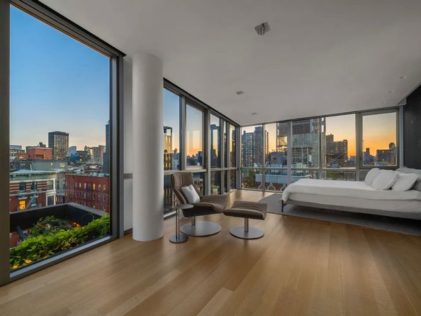 1 Ave B PH1, New York NY 10009