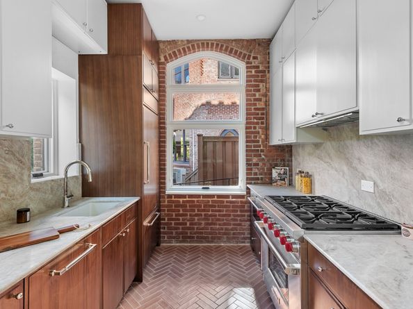 232 Adelphi Street 7, Brooklyn NY 11205