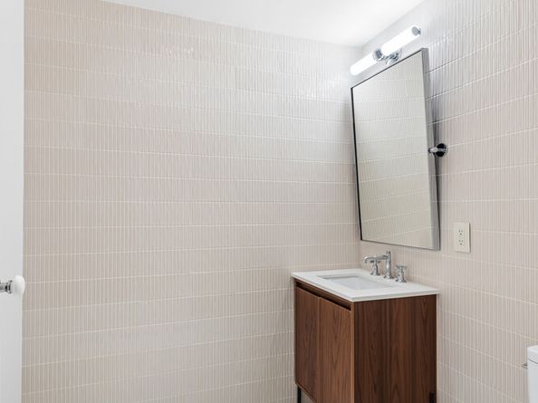 232 Adelphi Street 7, Brooklyn NY 11205