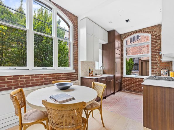 232 Adelphi Street 7, Brooklyn NY 11205