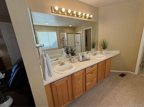 6044 S Yakima Street, Aurora CO 80015