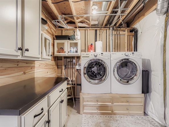 2424 Maplewood Circle, Longmont CO 80503